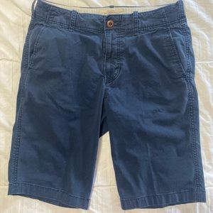 Men’s Hollister flat front chino shorts